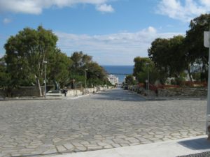 Der lange Pilgerweg hoch zur Kirche