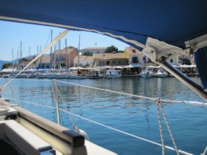 Der Hafen von Phiskardo