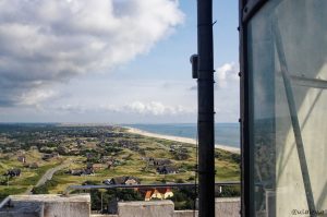 Aussicht auf Strand, Häuser unf dem Wetter