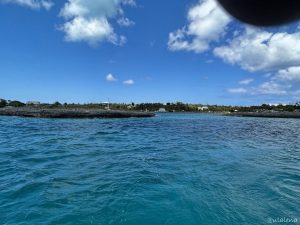 Draussen bin ich. Ganz schön eng hier